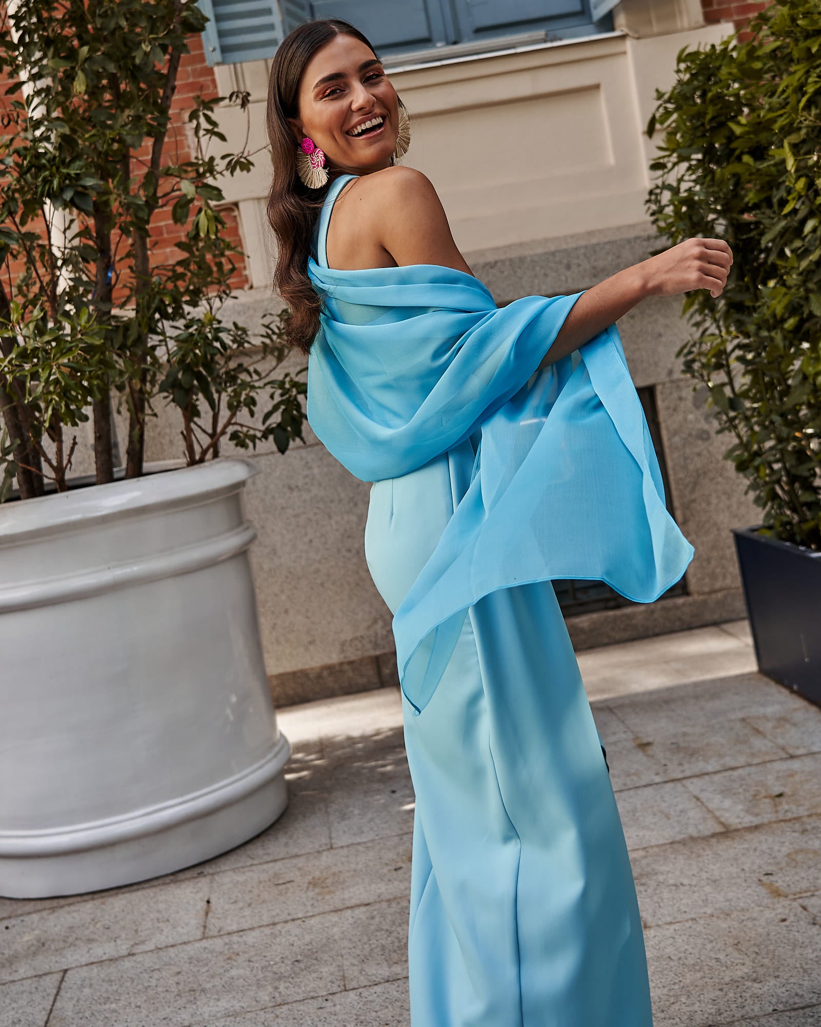 Chal invitada fiesta Gala Celeste crep chiffon