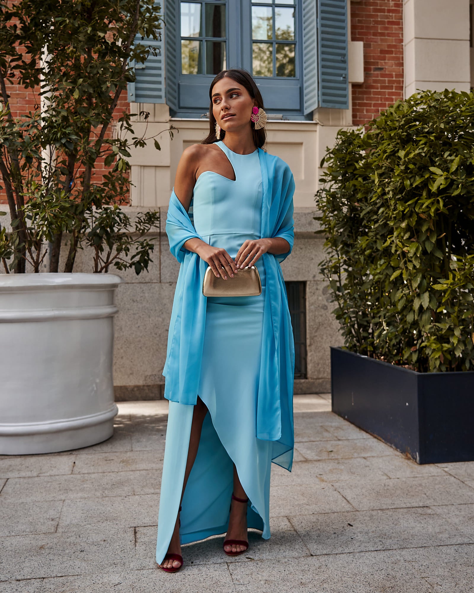 Chal invitada fiesta Gala Celeste crep chiffon