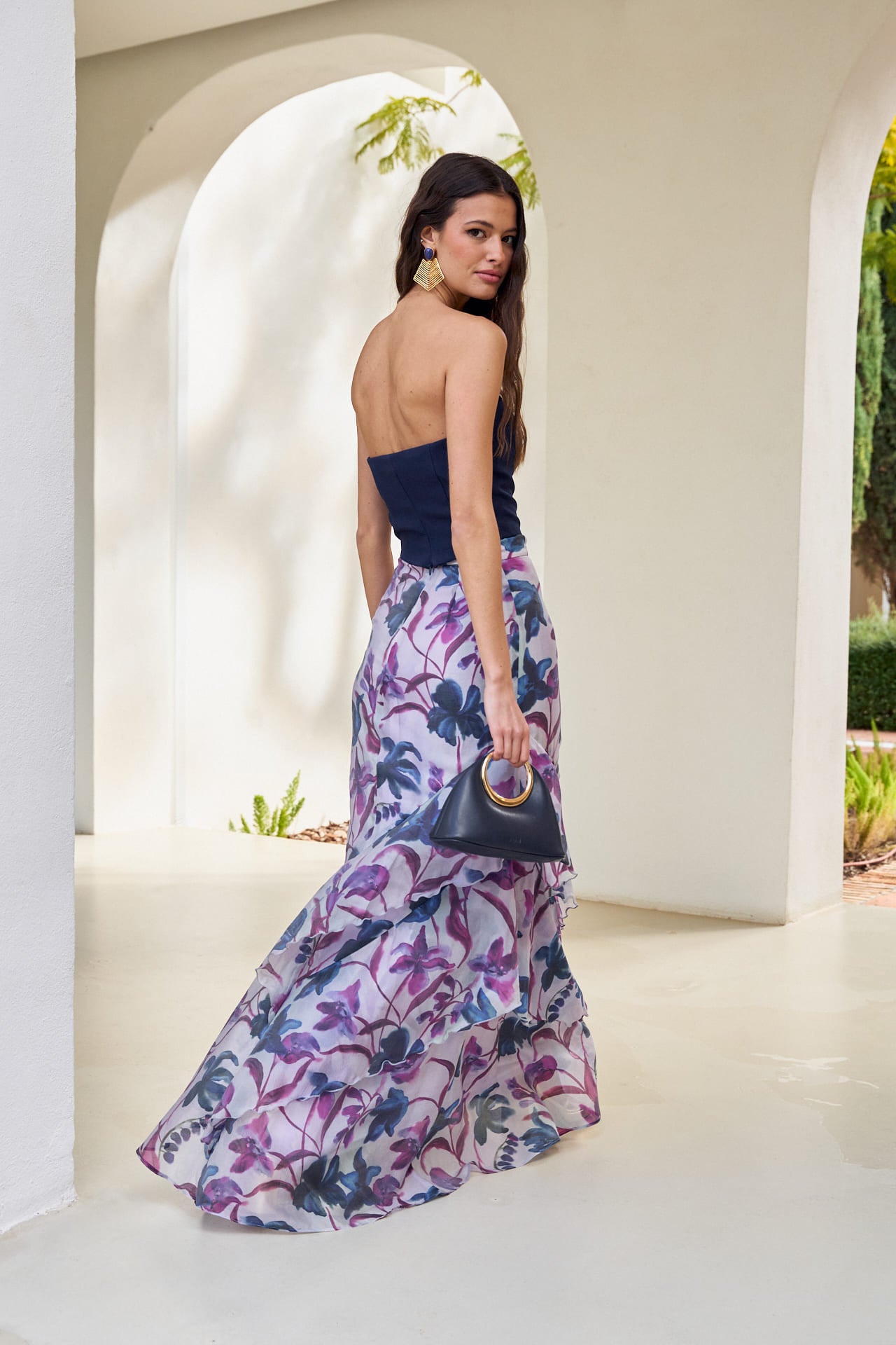 Falda Marea Estampado Morado de talle alto y tres volantes superpuesto