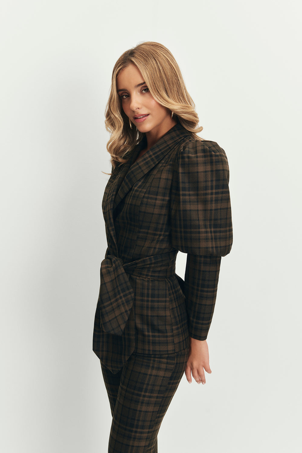 Miphai_Pantalón_Eos_Cuadros_Marrón_Invitada