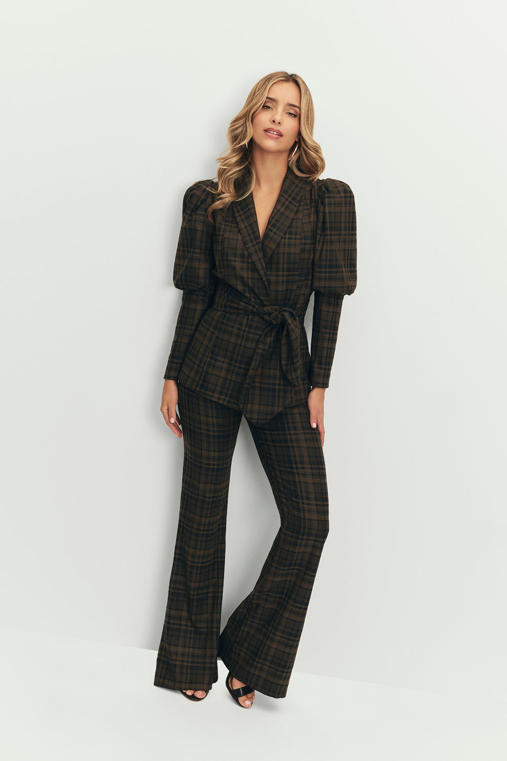 Miphai_Pantalón_Eos_Cuadros_Marrón_Invitada