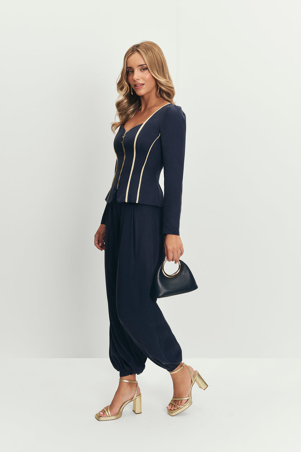 Miphai_Top_Gaia_Azul_Invitada