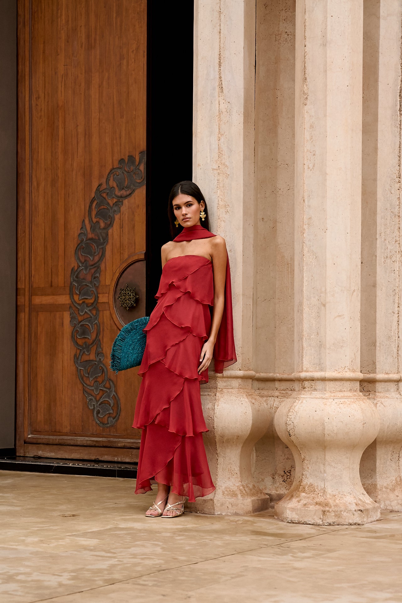 Miphai_Chal_Khayal_Terracota_Oscuro_Invitada