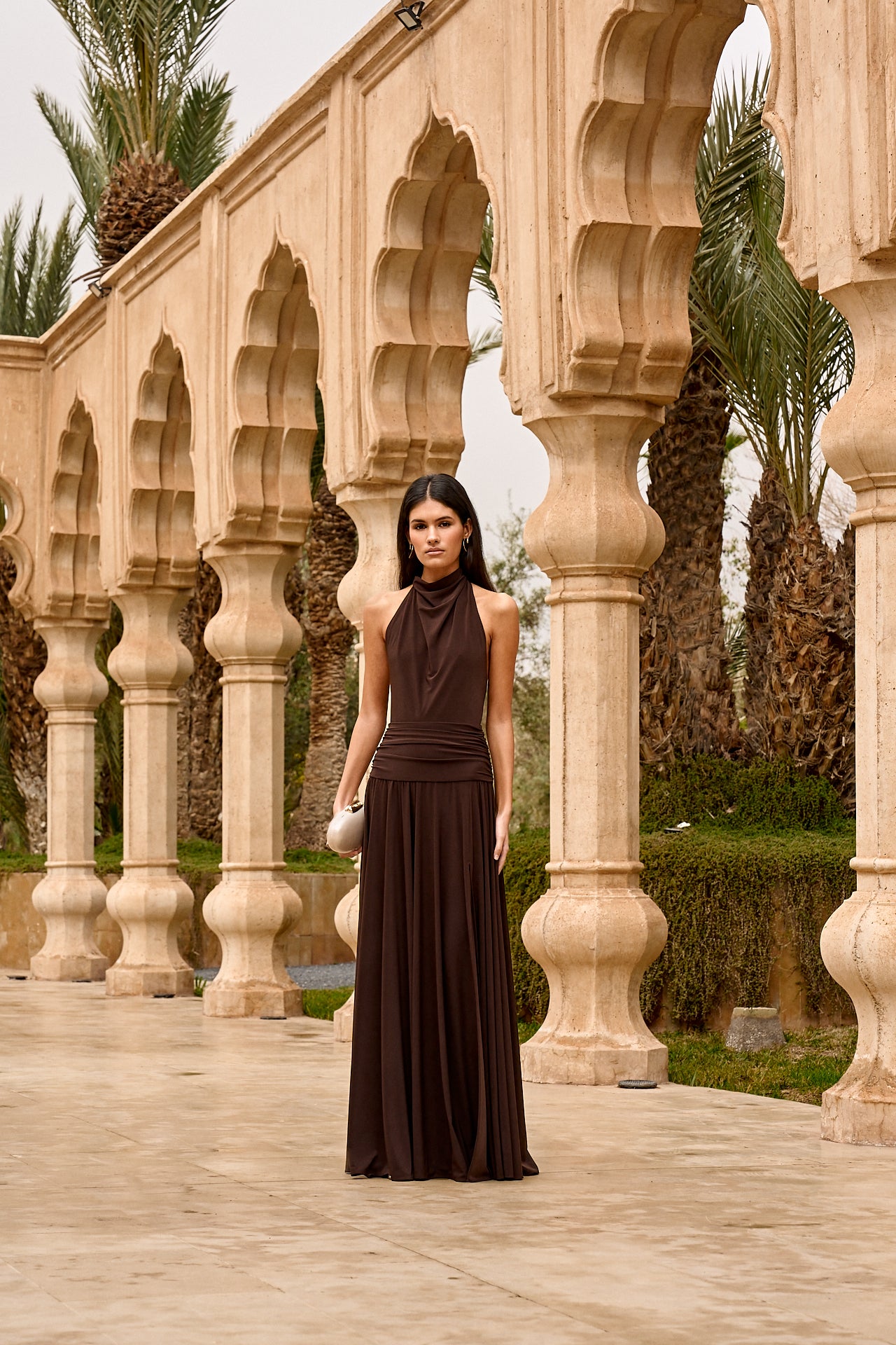 Miphai_Vestido_Sohra_Marrón_Invitada