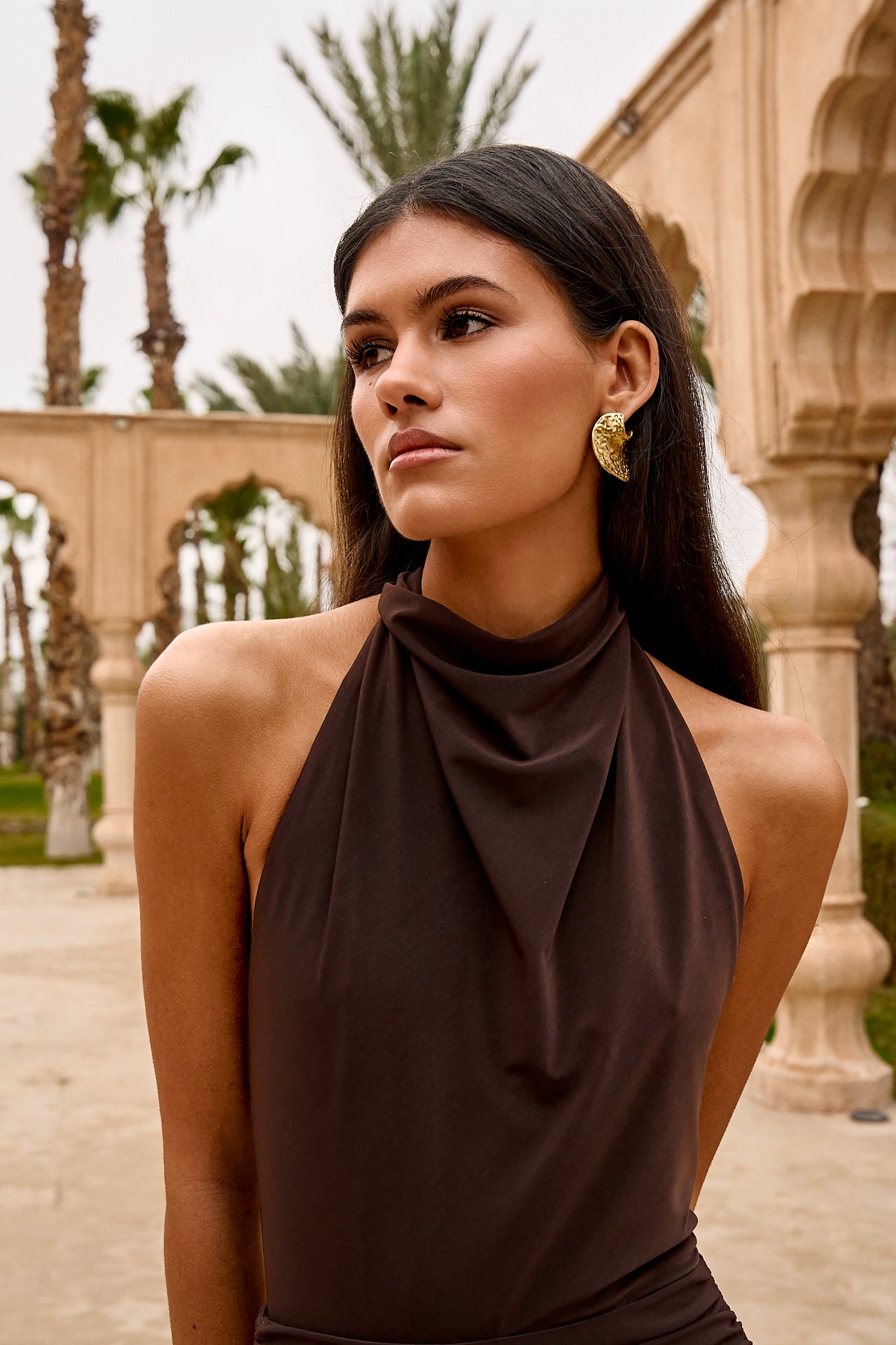 Miphai_Vestido_Sohra_Marrón_Invitada