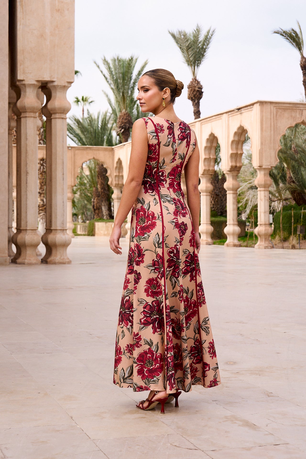 Miphai_Vestido_Jamila_Crudo_Invitada