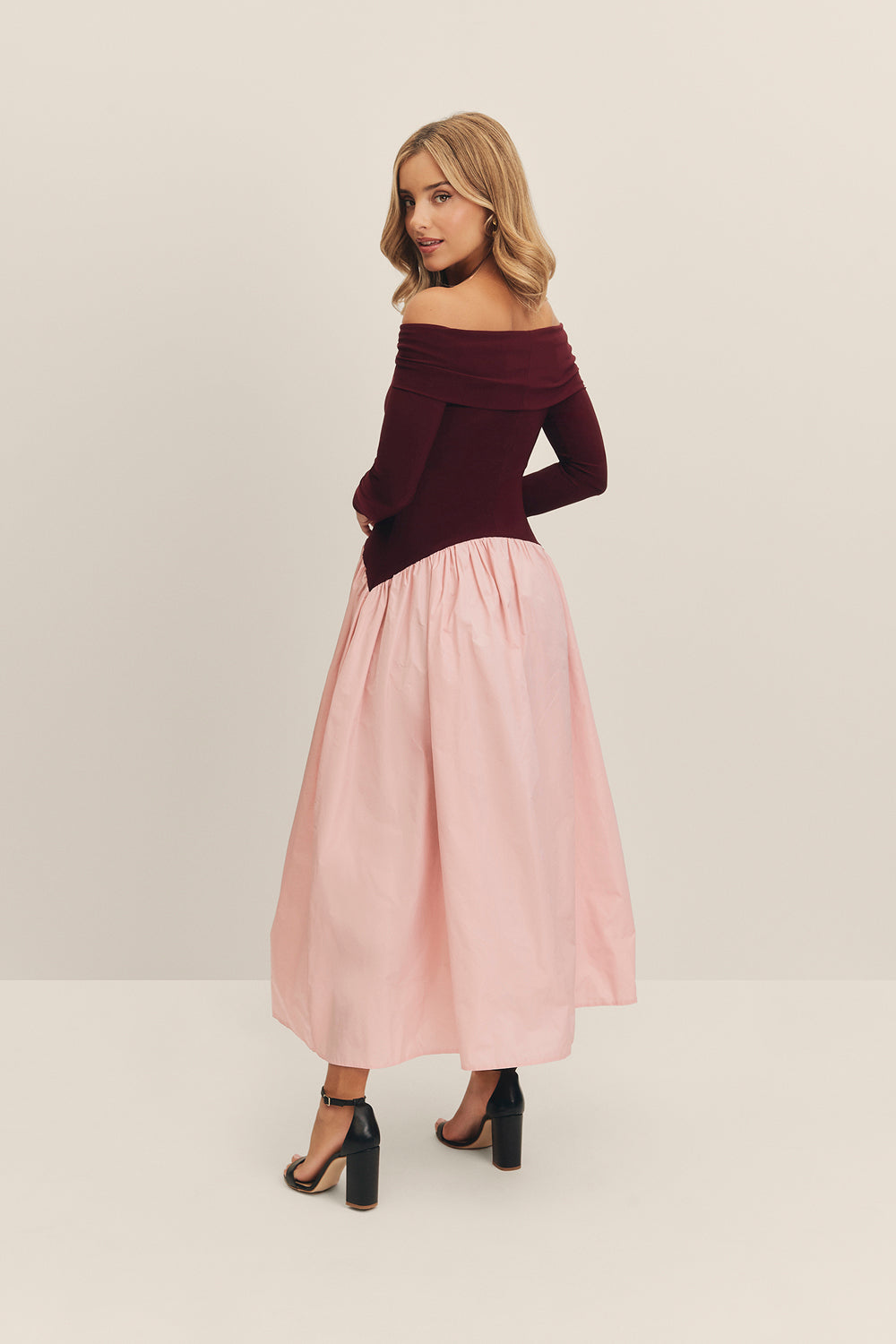 Miphai_Vestido_Infinita_Bicolor_Berenjena_y_Rosa_Invitada