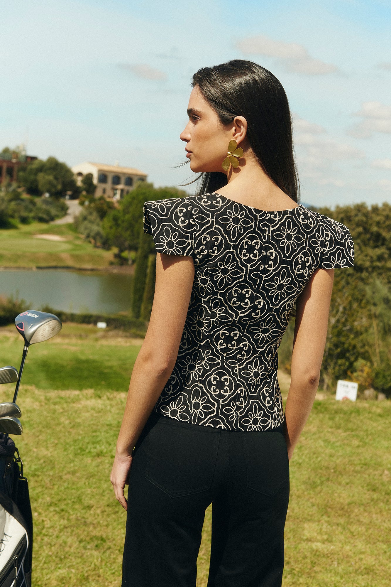 MIPHAI Top Athena Negro Invitada