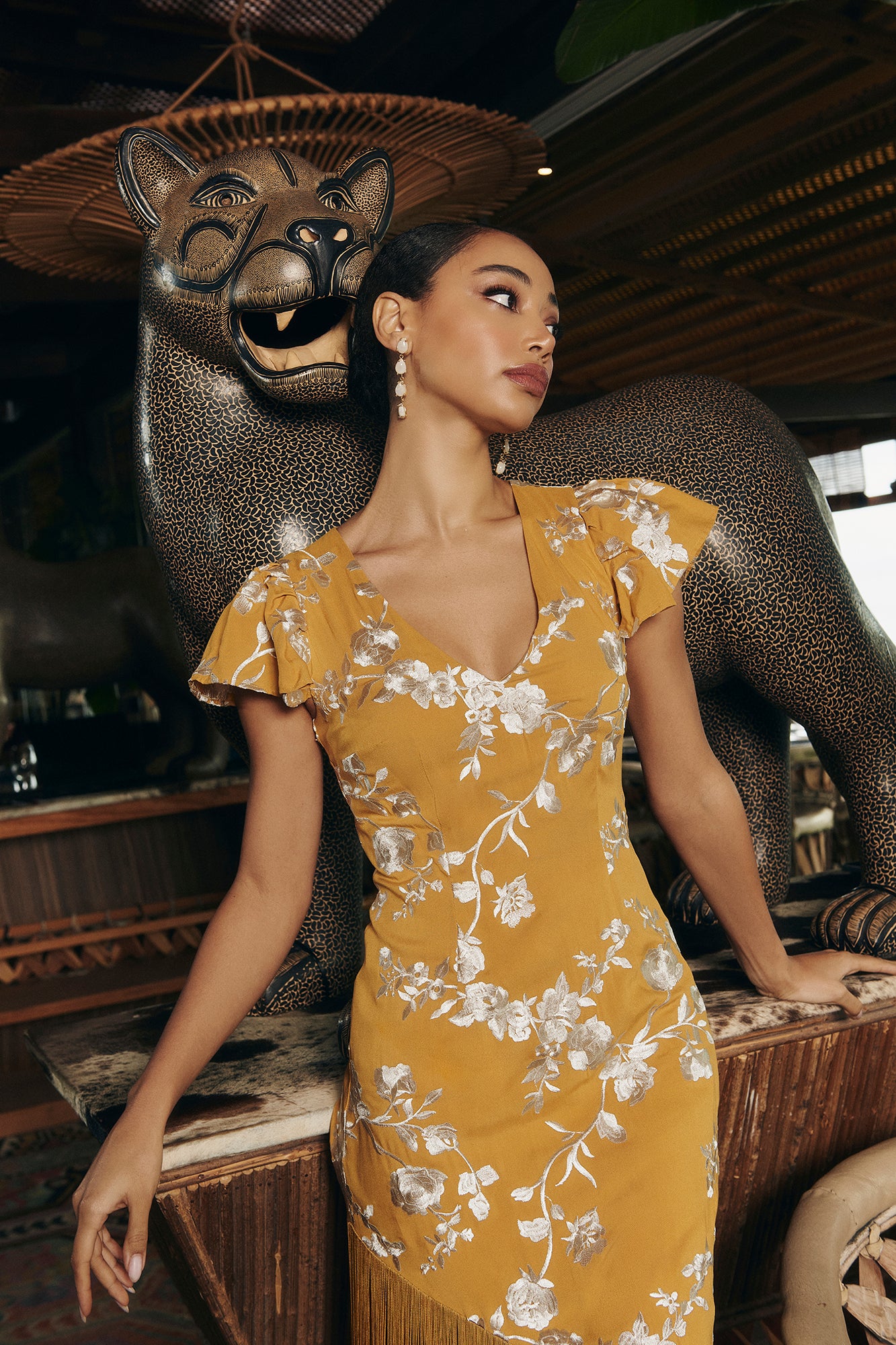 Miphai_Vestido_Manila_Mostaza_Invitada
