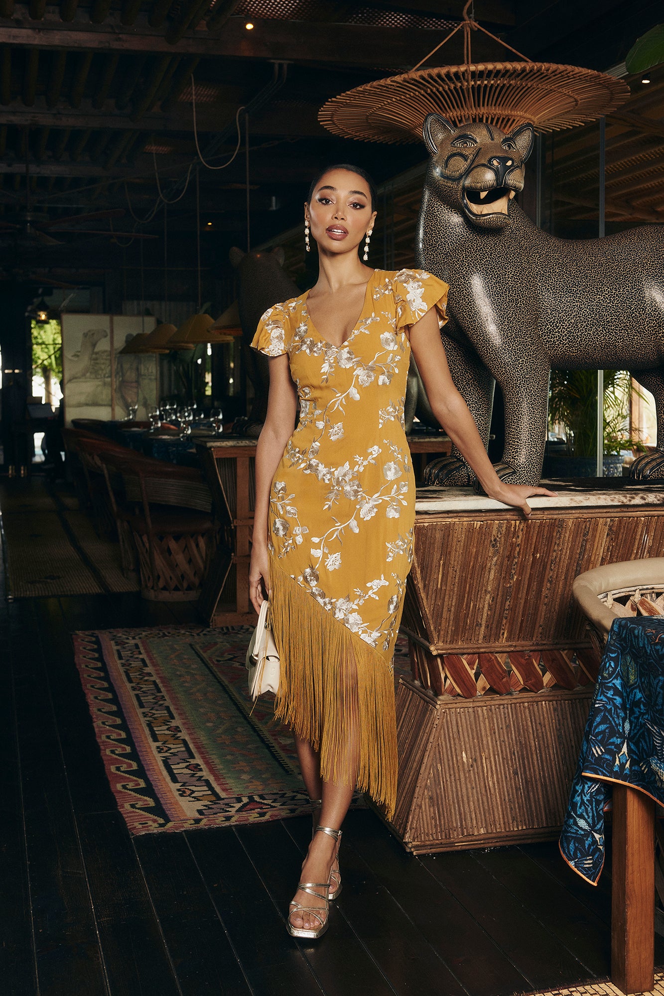 Miphai_Vestido_Manila_Mostaza_Invitada