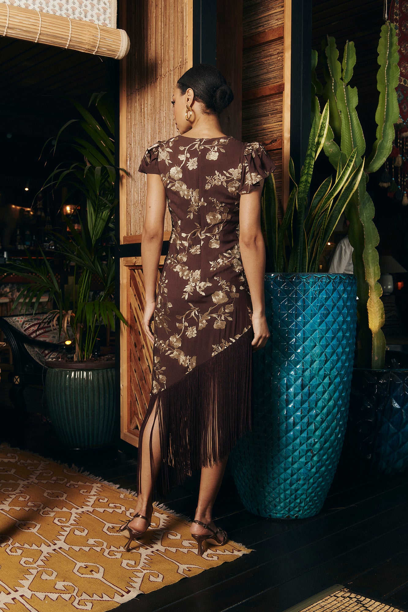 Miphai_Vestido_Manila_Marrón_Chocolate_Invitada