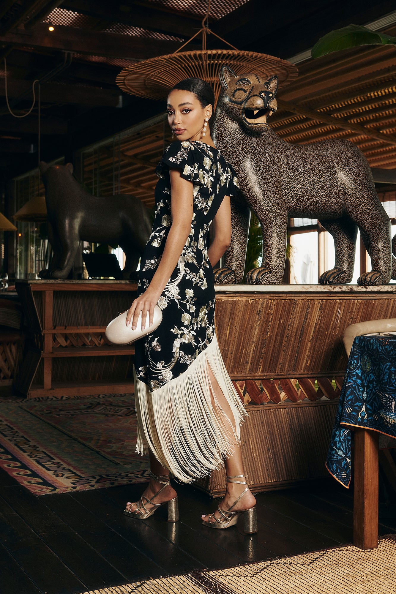 Miphai_Vestido_Manila_Negro_Invitada