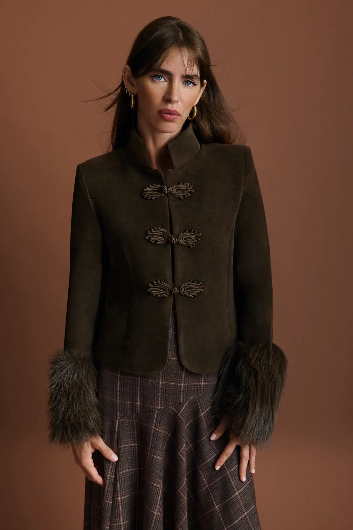Miphai Chaqueta Beatrice Marrón Casual Cerca