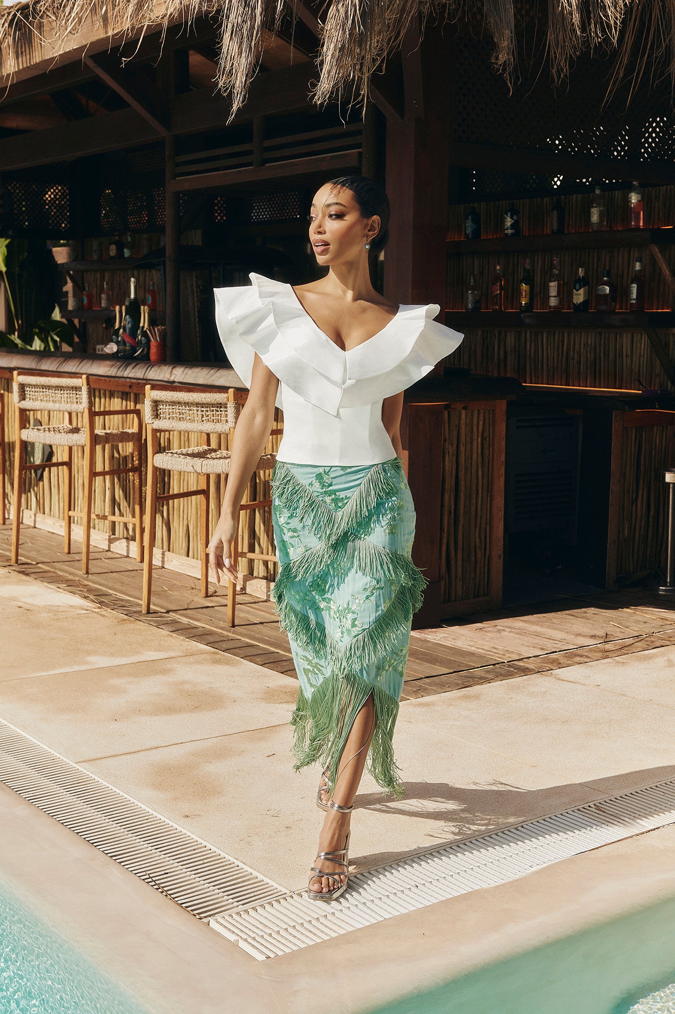 Miphai_Falda_Adela_Aguamarina_Invitada