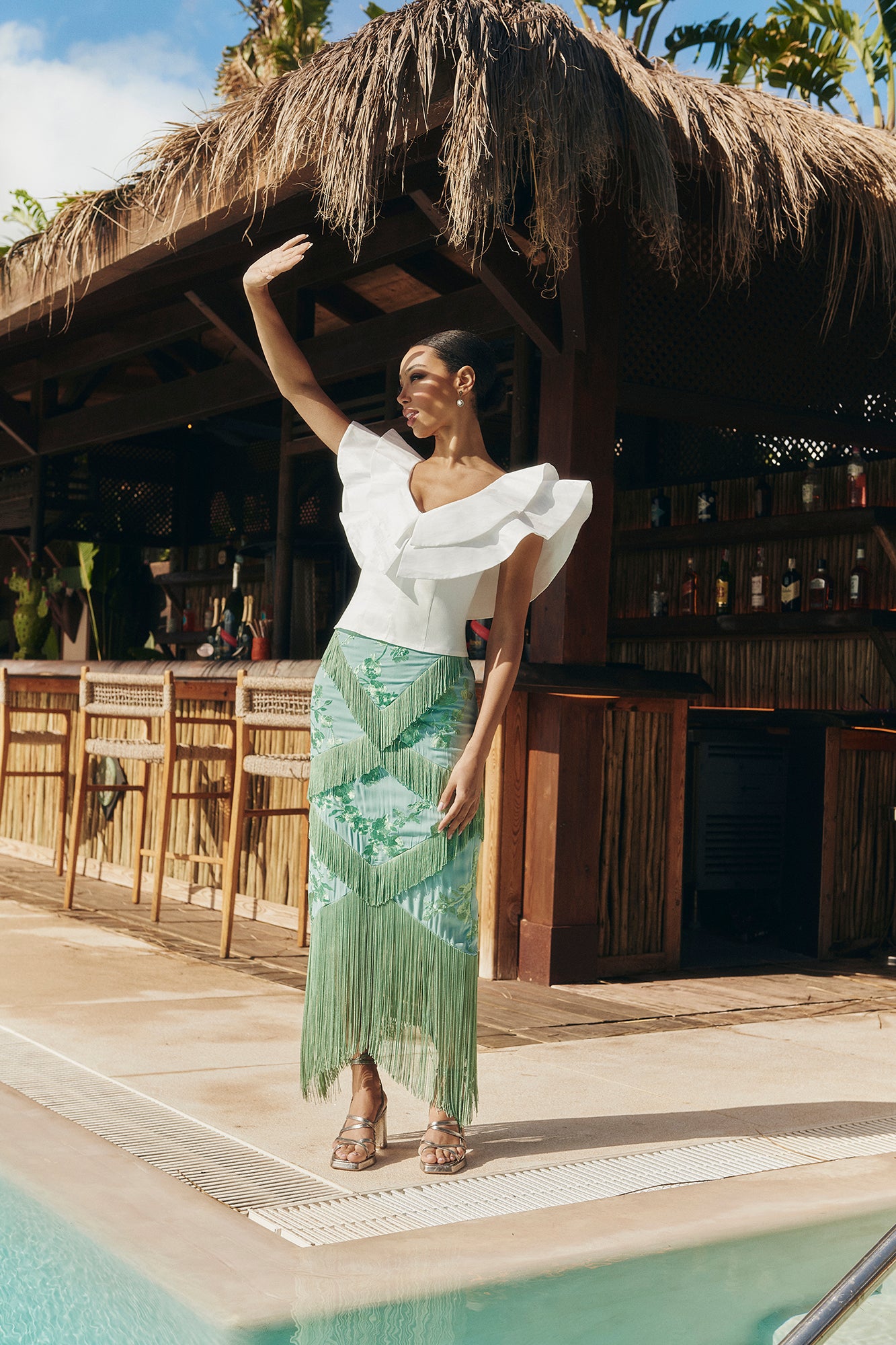 Miphai_Falda_Adela_Aguamarina_Invitada