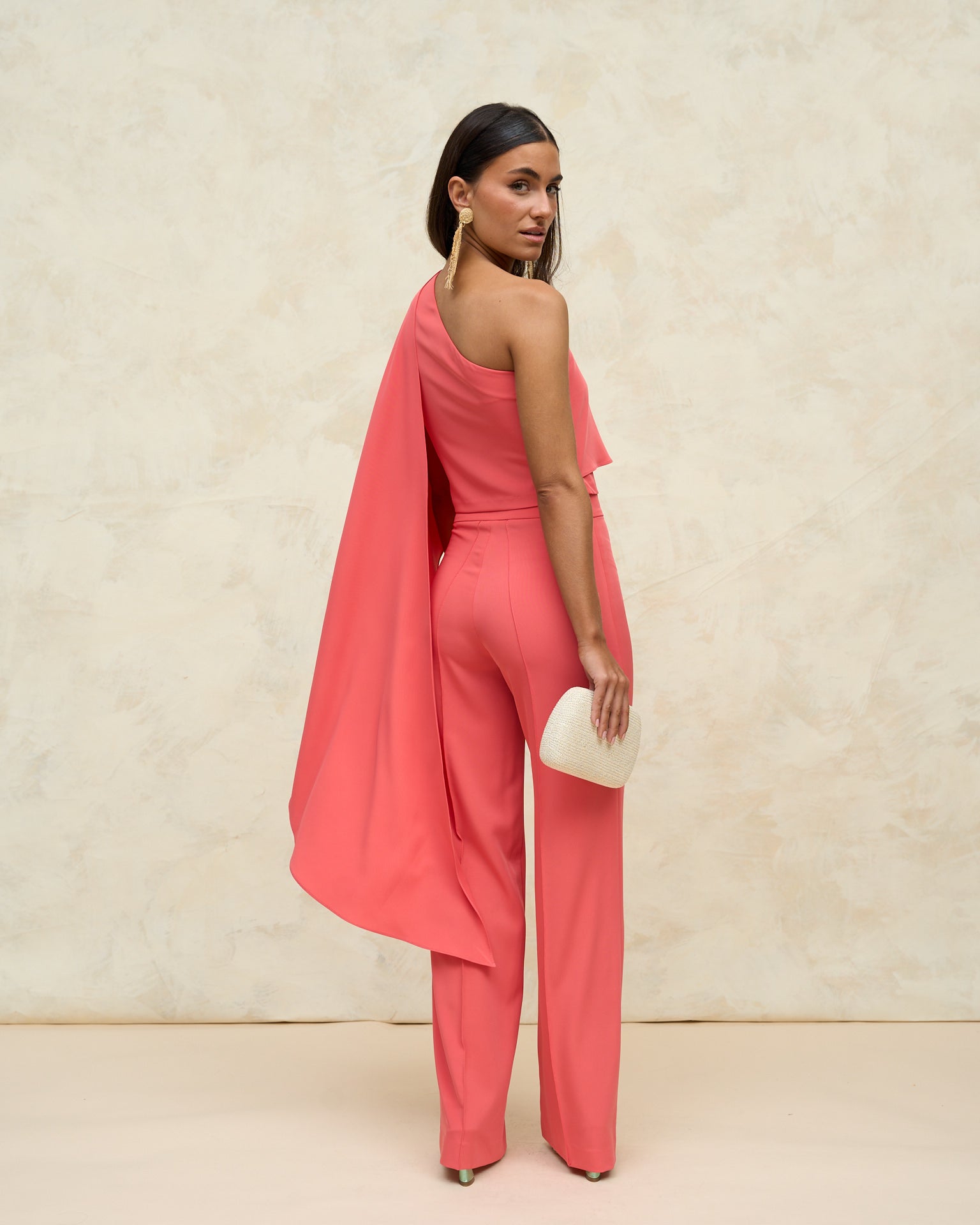 Top Thai Rosa Tiffany Asimétrico Liso Evento Invitada Fiesta Miphai Espalda