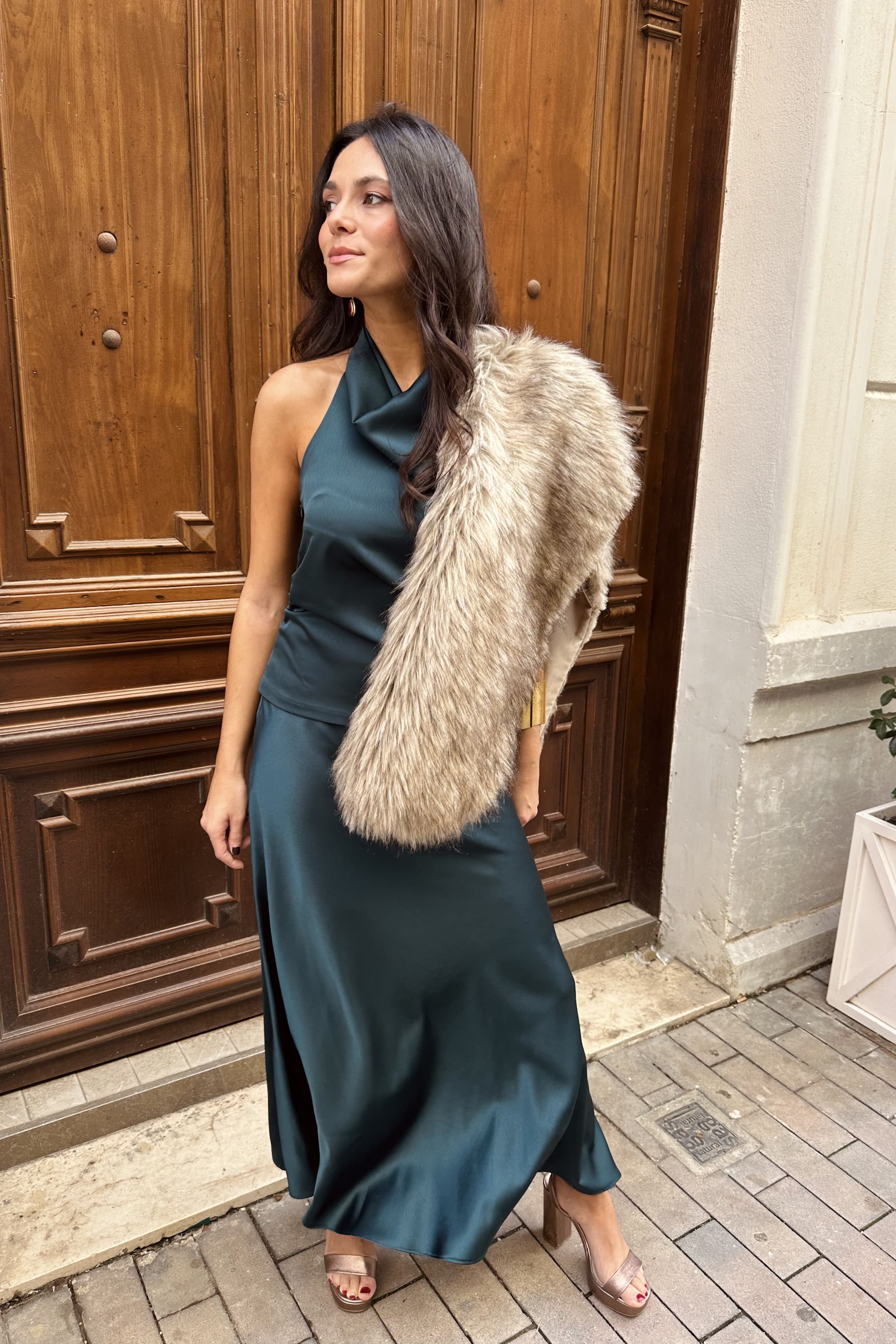 Top halter fiesta invitada Amaretto Verde drapeado espalda descubierta cremallera invisible