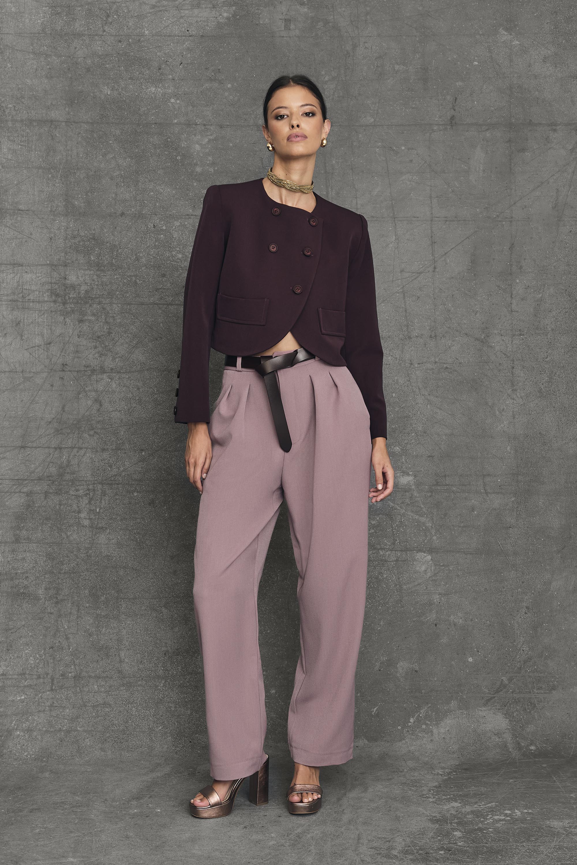 Traje Evento Camden Rosa Berenjena Pantalón Chaqueta Frontal 2