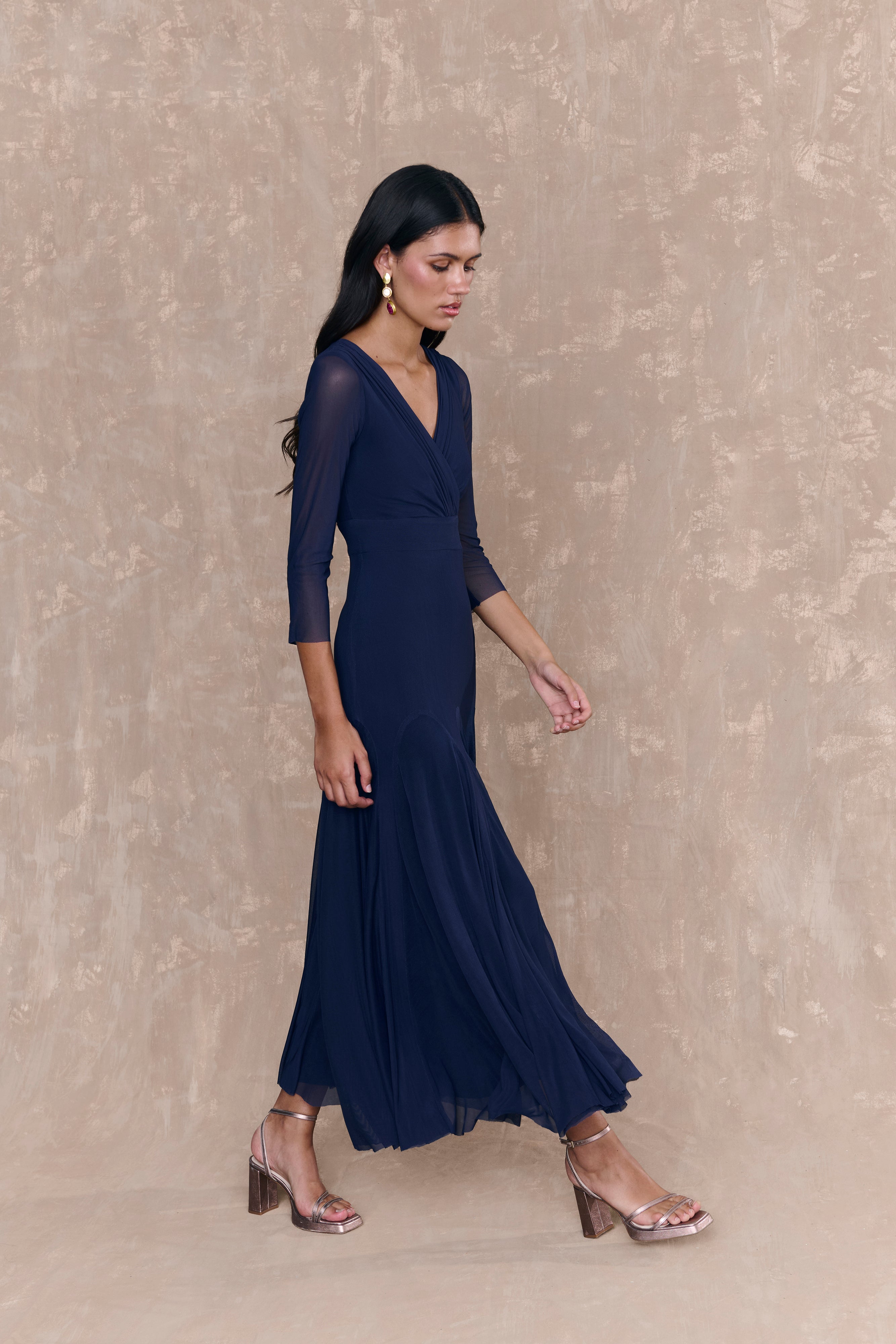 Robe en laine bleu marine
