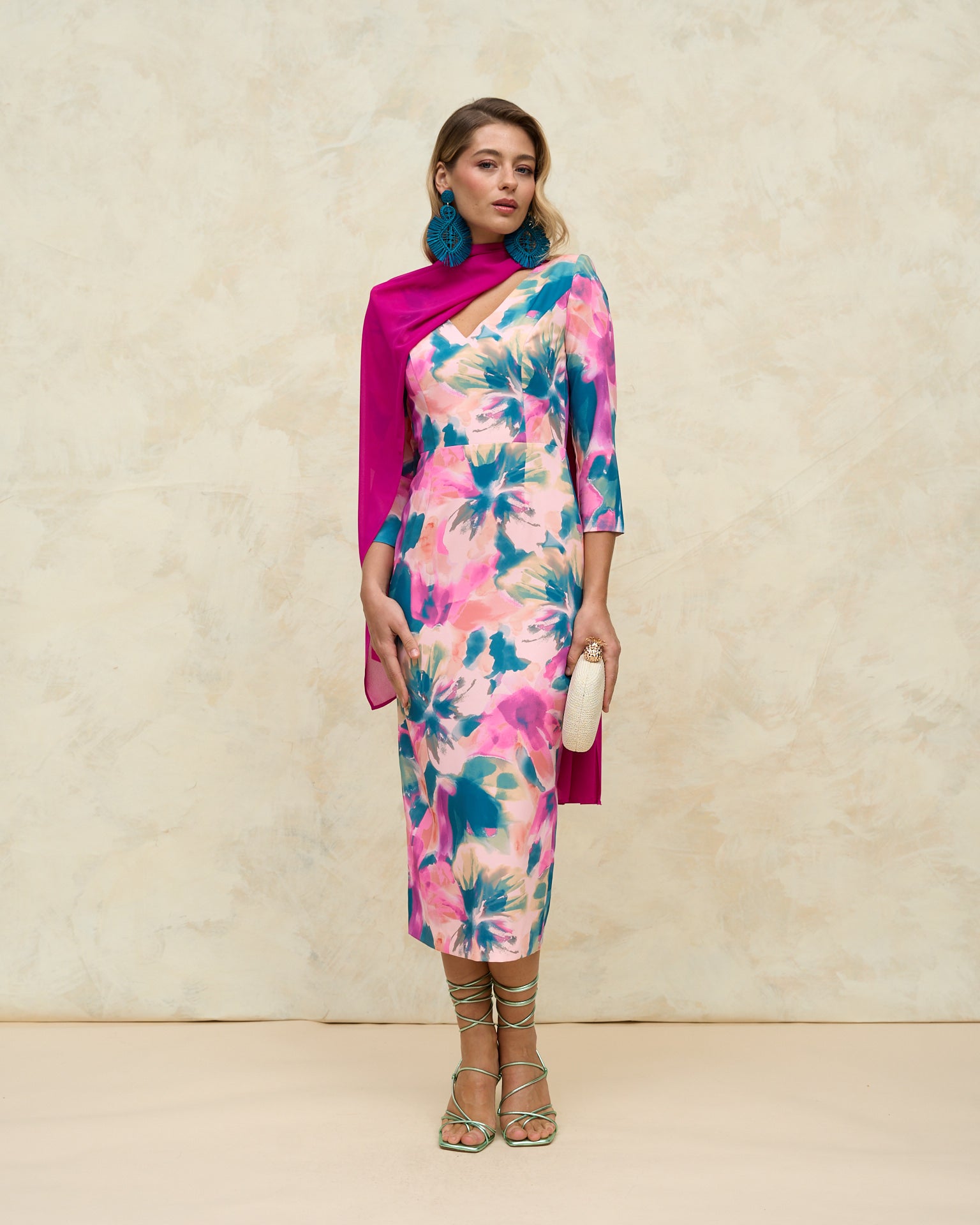 Vestido Marina Estampado Midi Colorido Mnaga Larga Cuello Pico Invitada Eventos