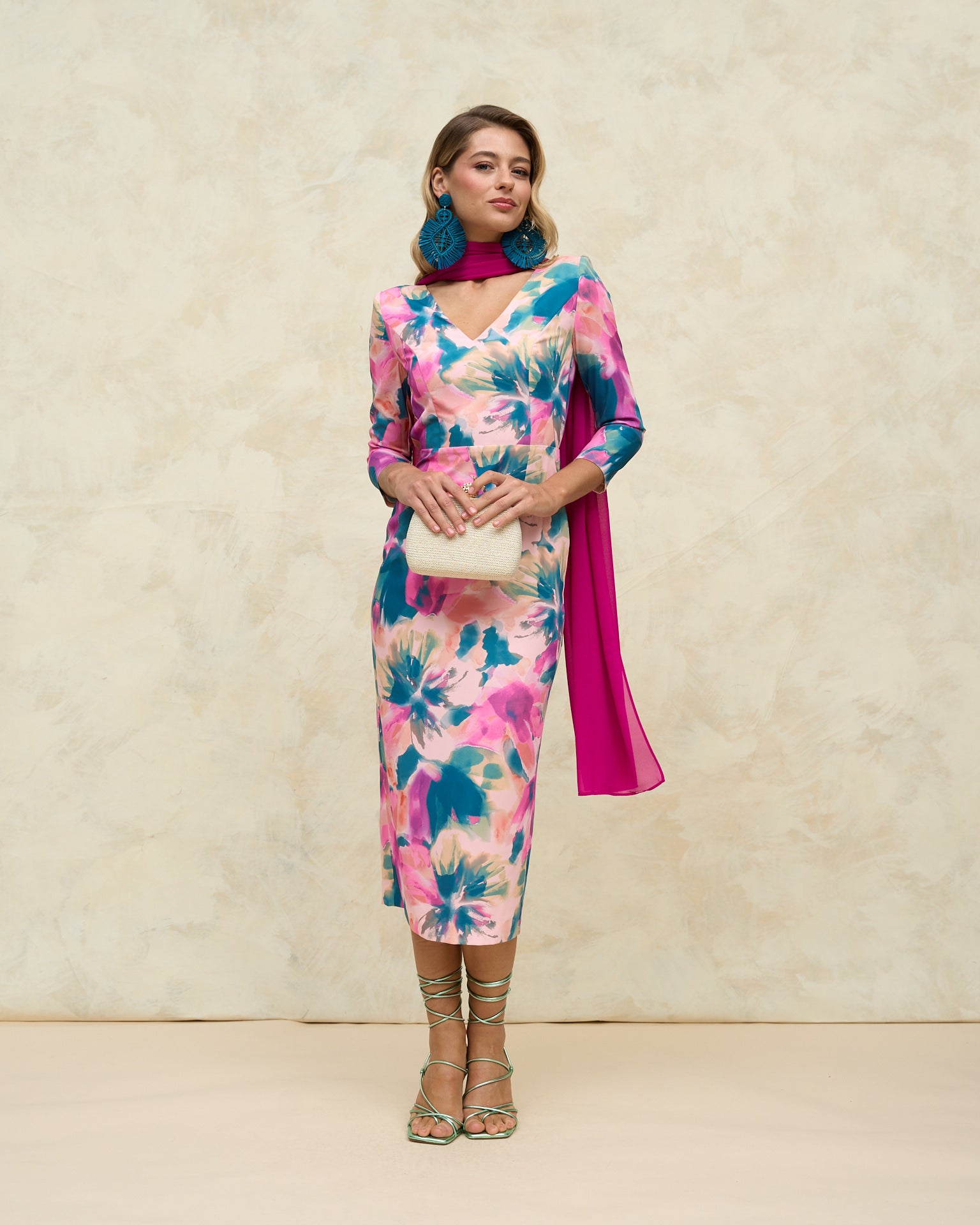 Vestido Marina Estampado Midi Colorido Mnaga Larga Cuello Pico Invitada Eventos