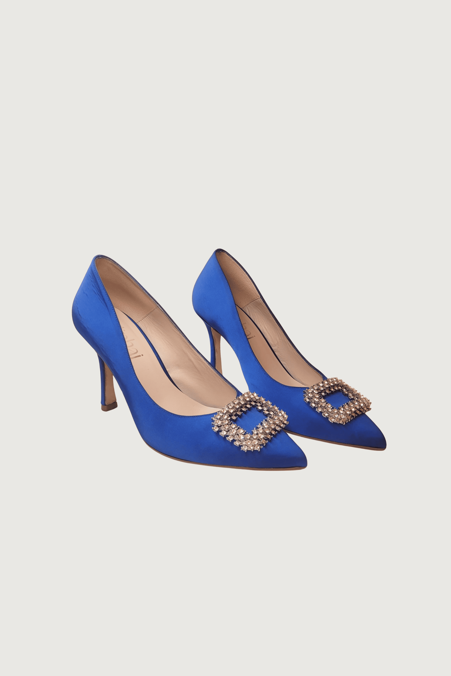 Zapatos fiesta invitada novia tacón cerrados salón raso azul klein pedrería