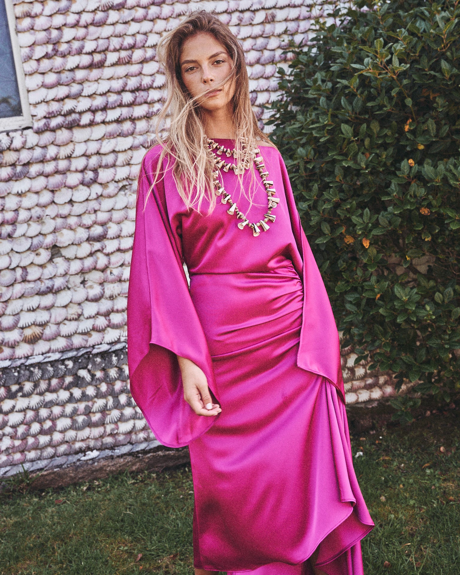 Vestido Invitada Asimétrico Aldara Vestido de fiesta Buganvilla mangas