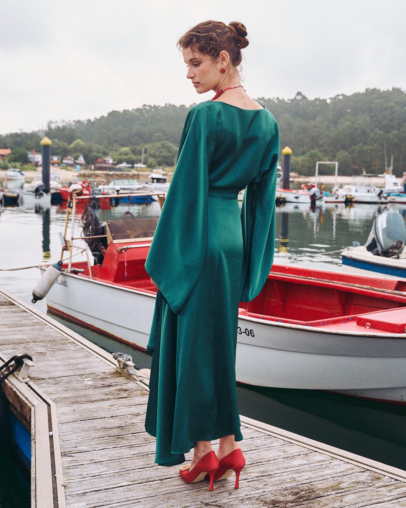 Vestido Invitada Asimétrico Aldara Vestido de fiesta Verde bajo asimétrico