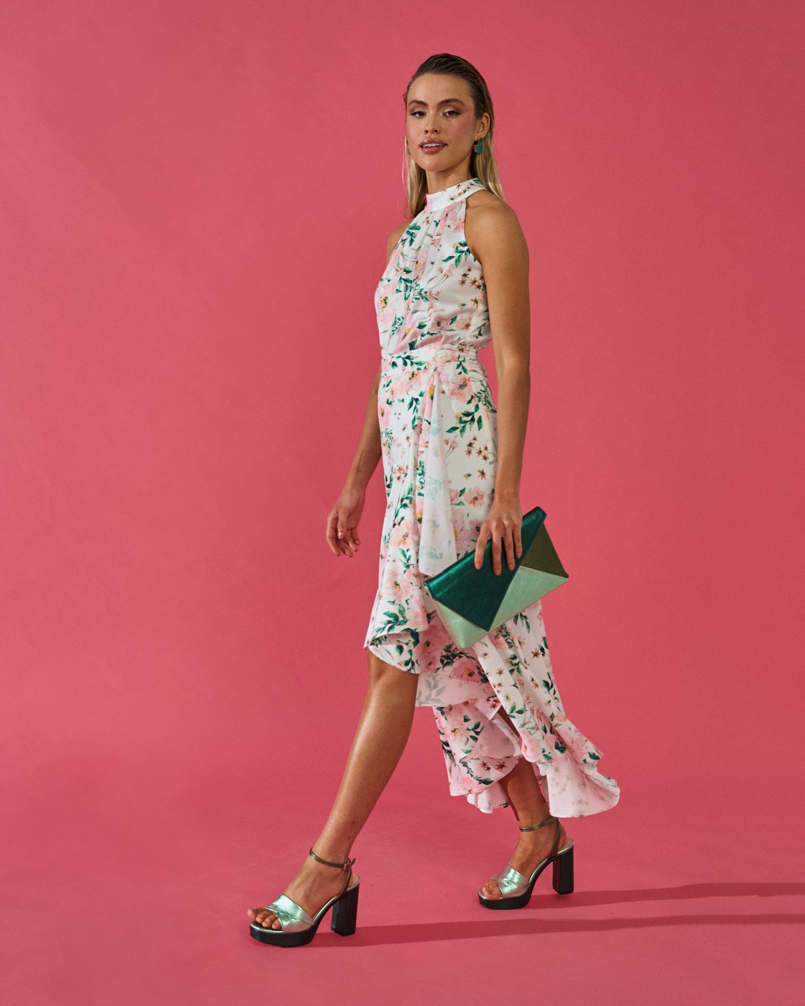 Falda invitada evento Amelie Estampado Floral Blanco midi efecto volante bajo cierre de lazo 