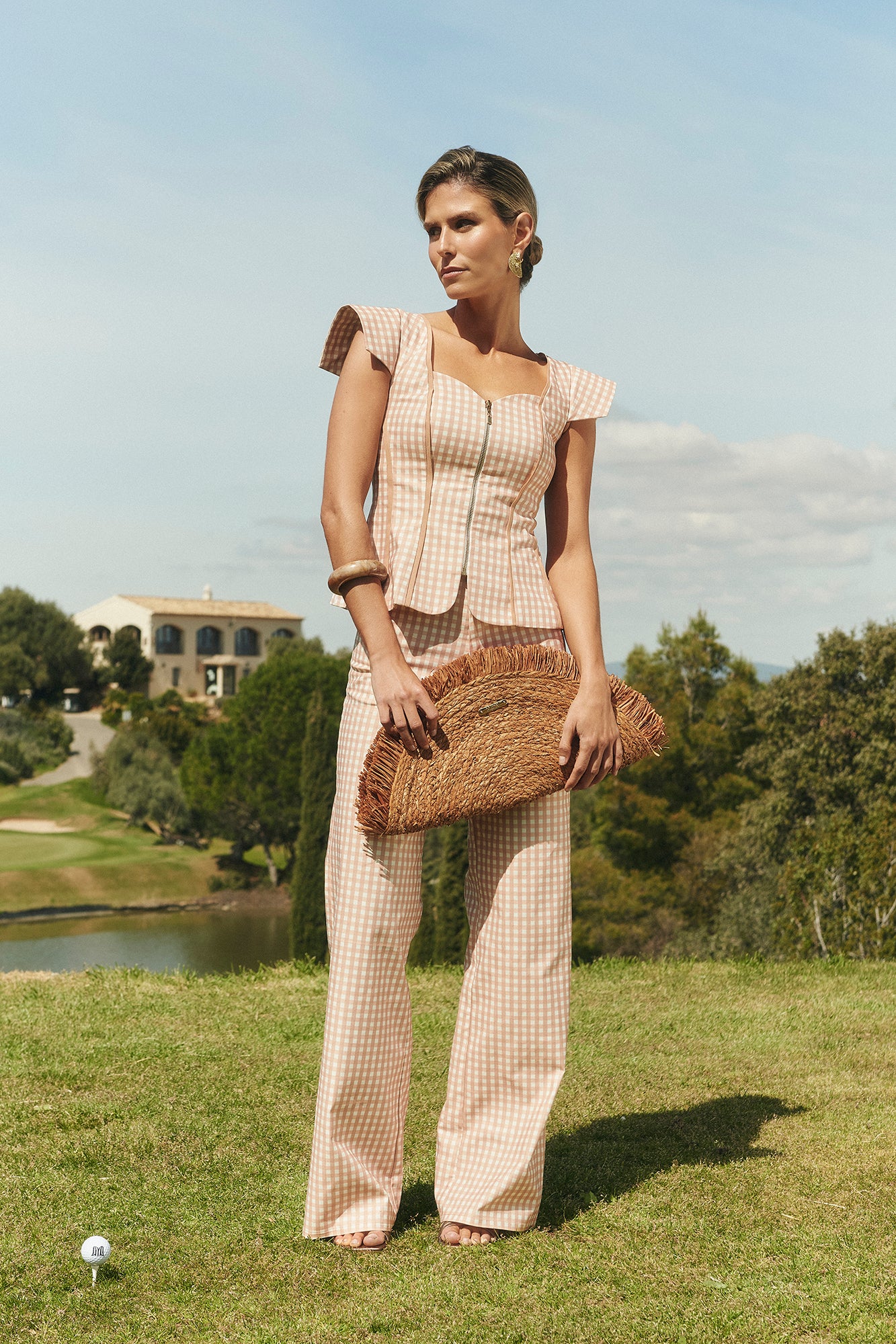MIPHAi Set Top y Falda Athena Beige Cuadros Rosa Pastel Invitada