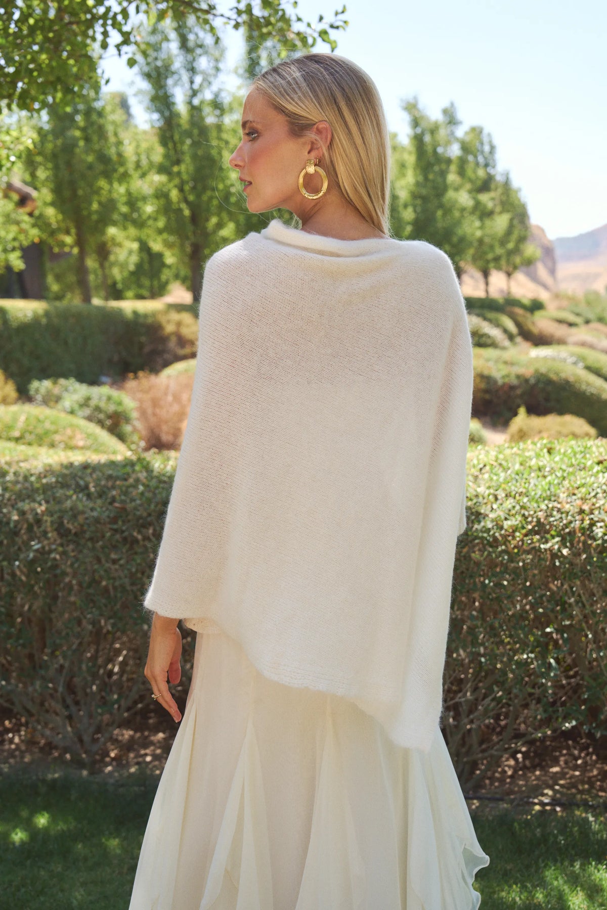 Miphai Capa Mohair Blanco Novia Espalda