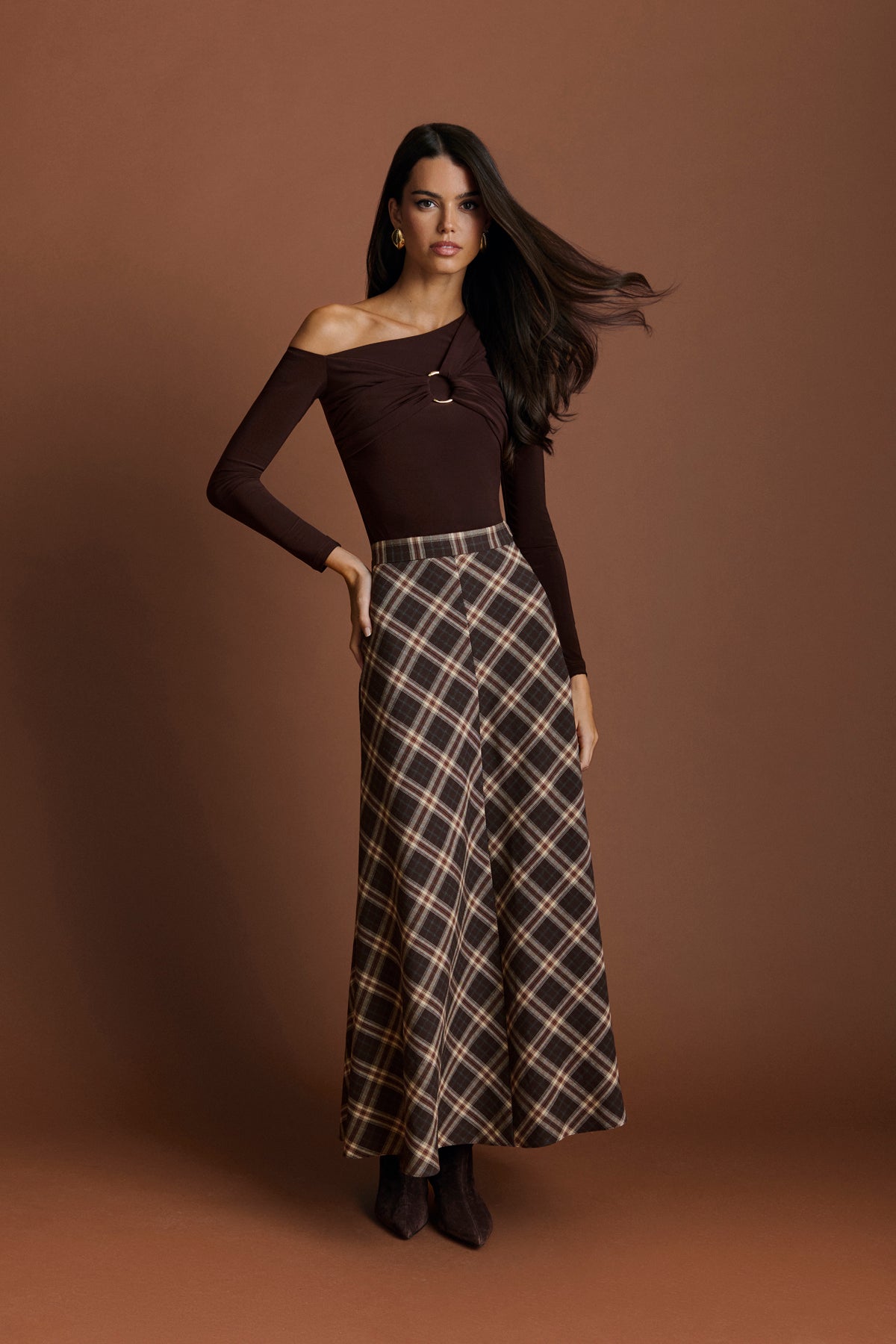 Miphai Falda Eos Cuadros Marrón y Beige Casual Frente