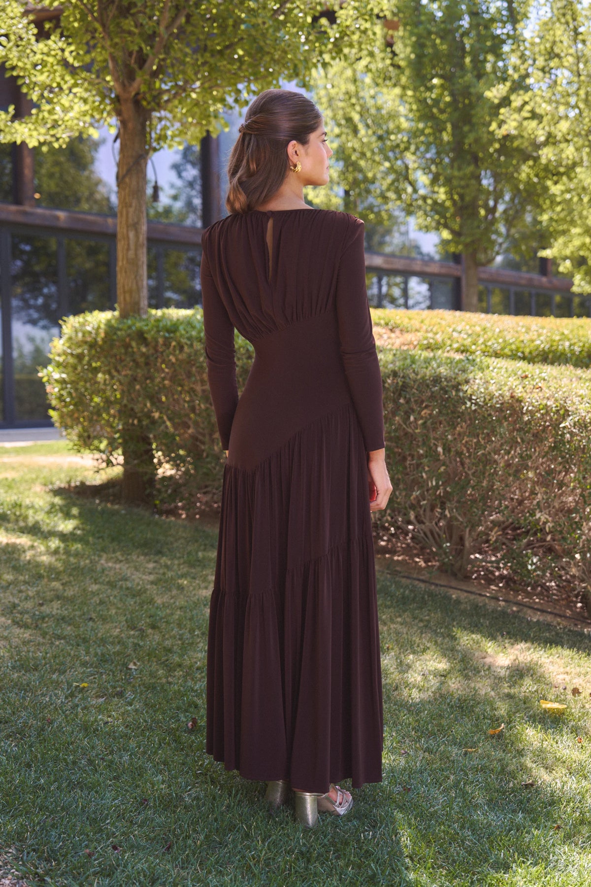 Miphai Vestido Amanda Marrón Invitada Espalda