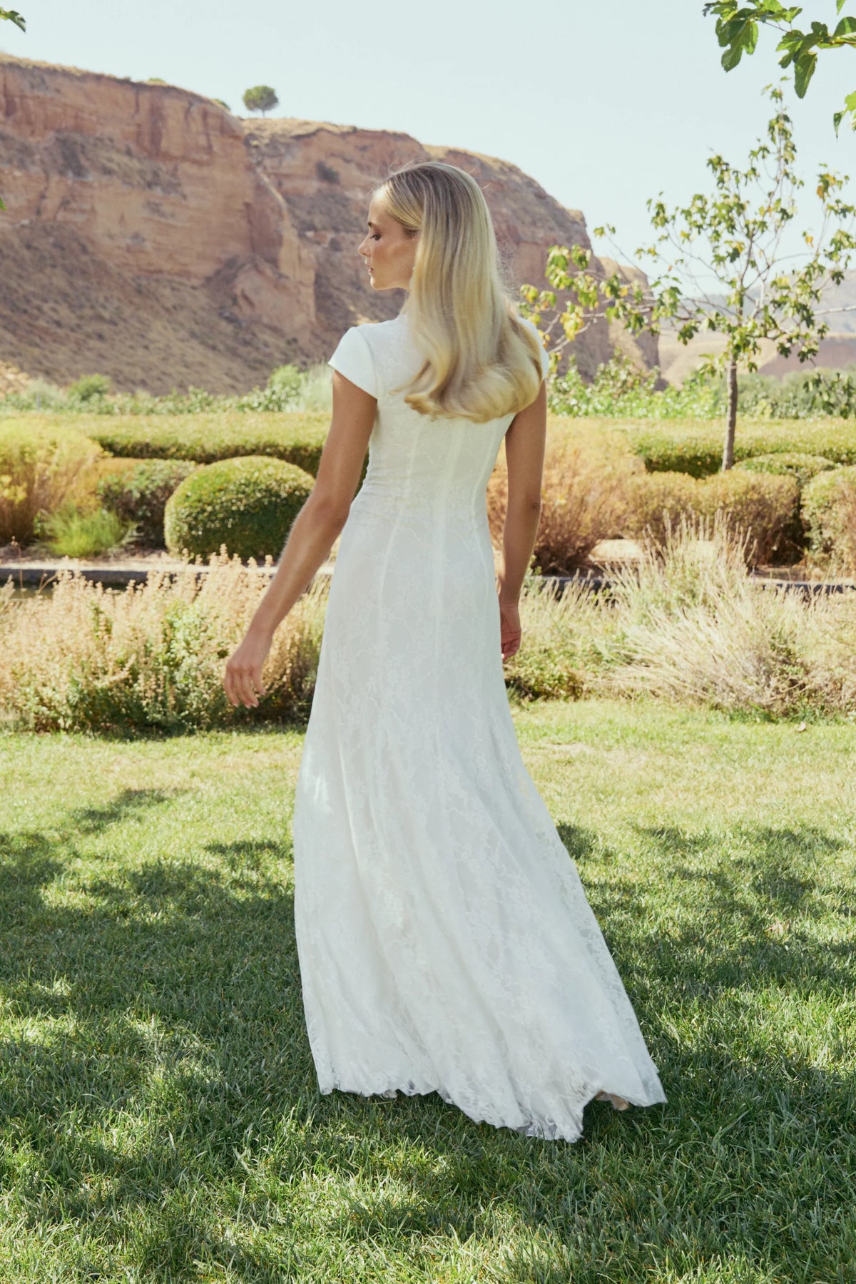 Miphai Vestido Amelie Blanco Novia Vuelta