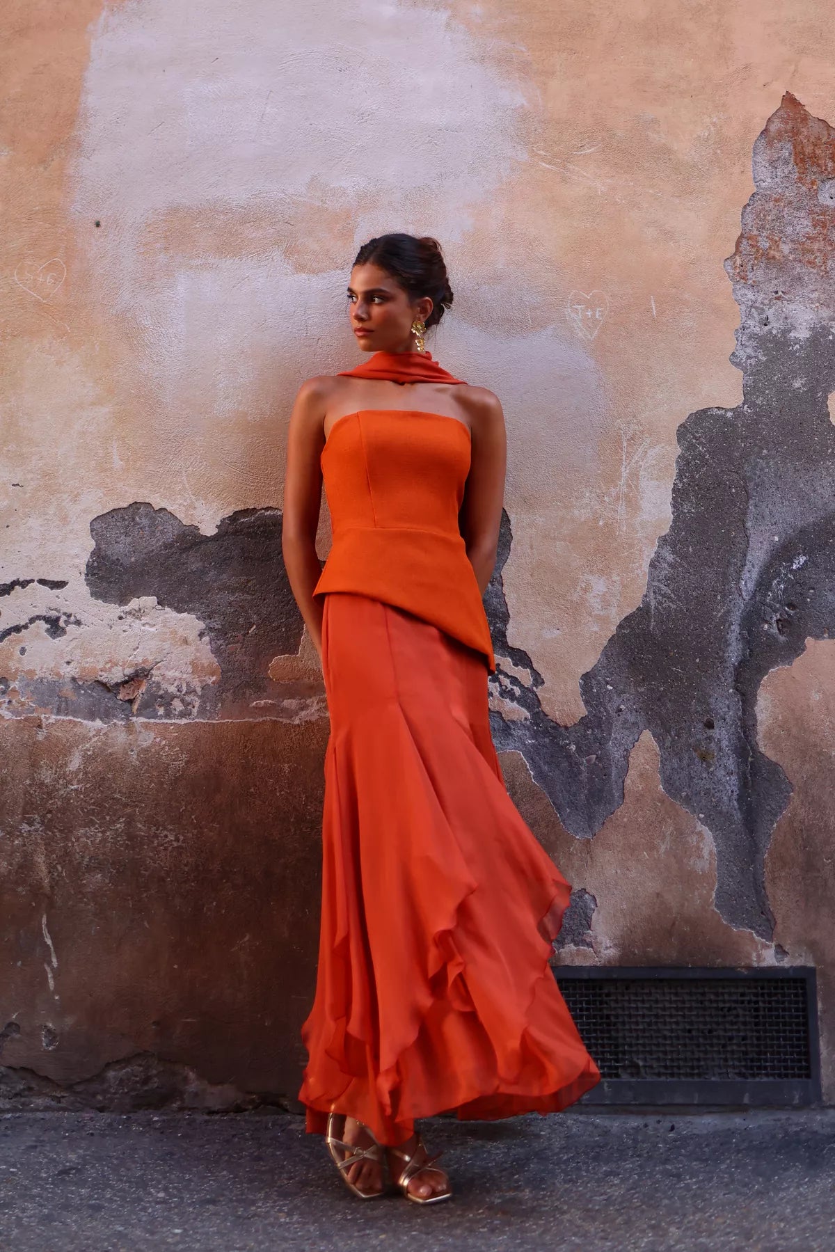 Top Petali Naranja