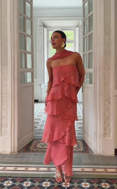 MIPHAI Vestido Khayal Rosa Volantes Invitada Video