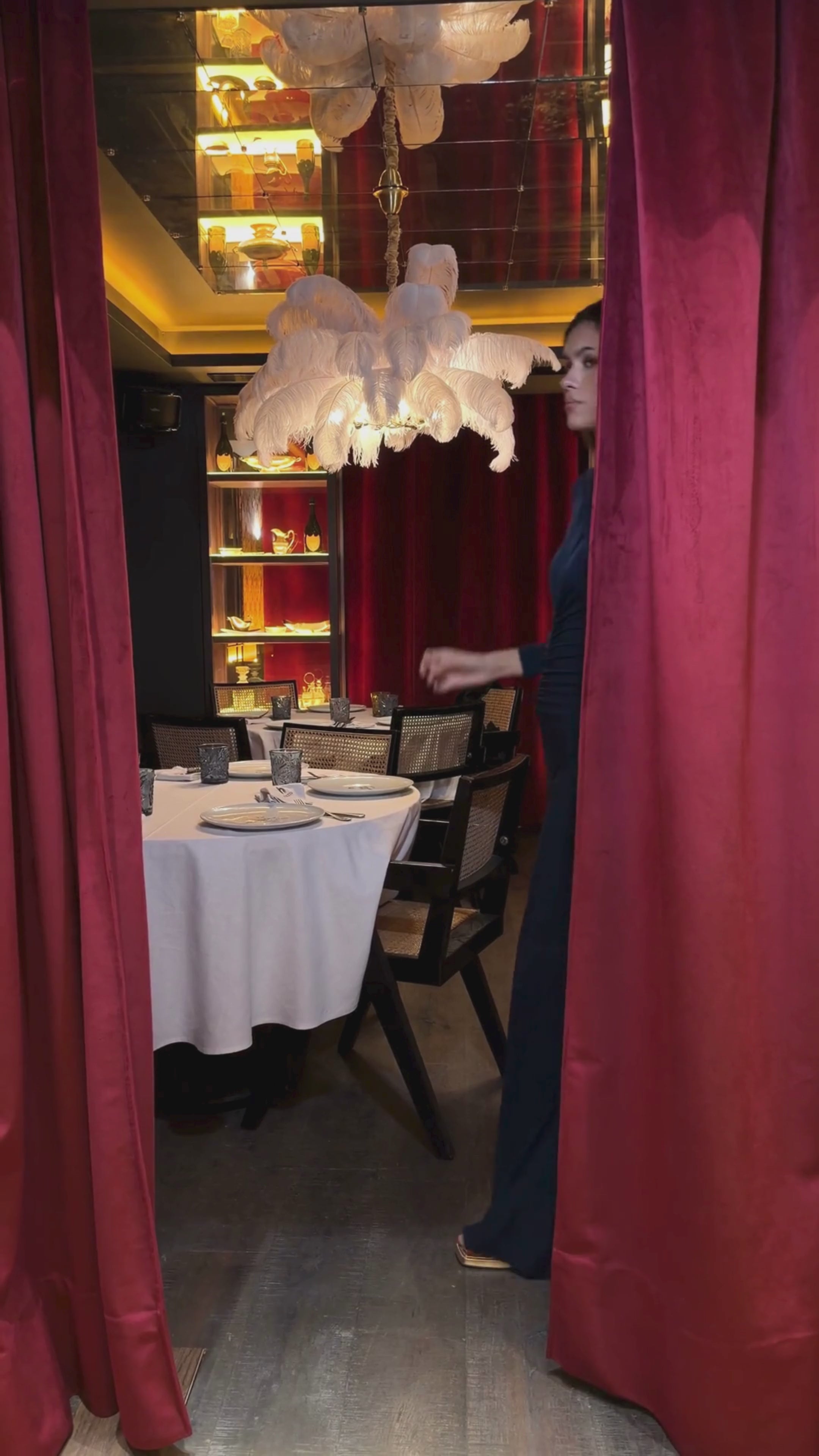 Miphai_Mono_Enigma_Azul_Marino_Invitada