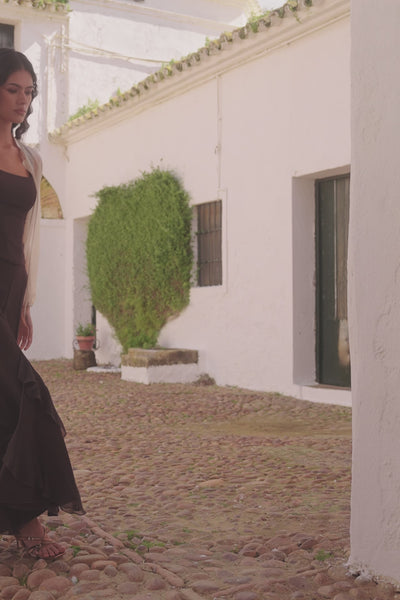 Miphai_Falda_Samara_Marrón_Invitada