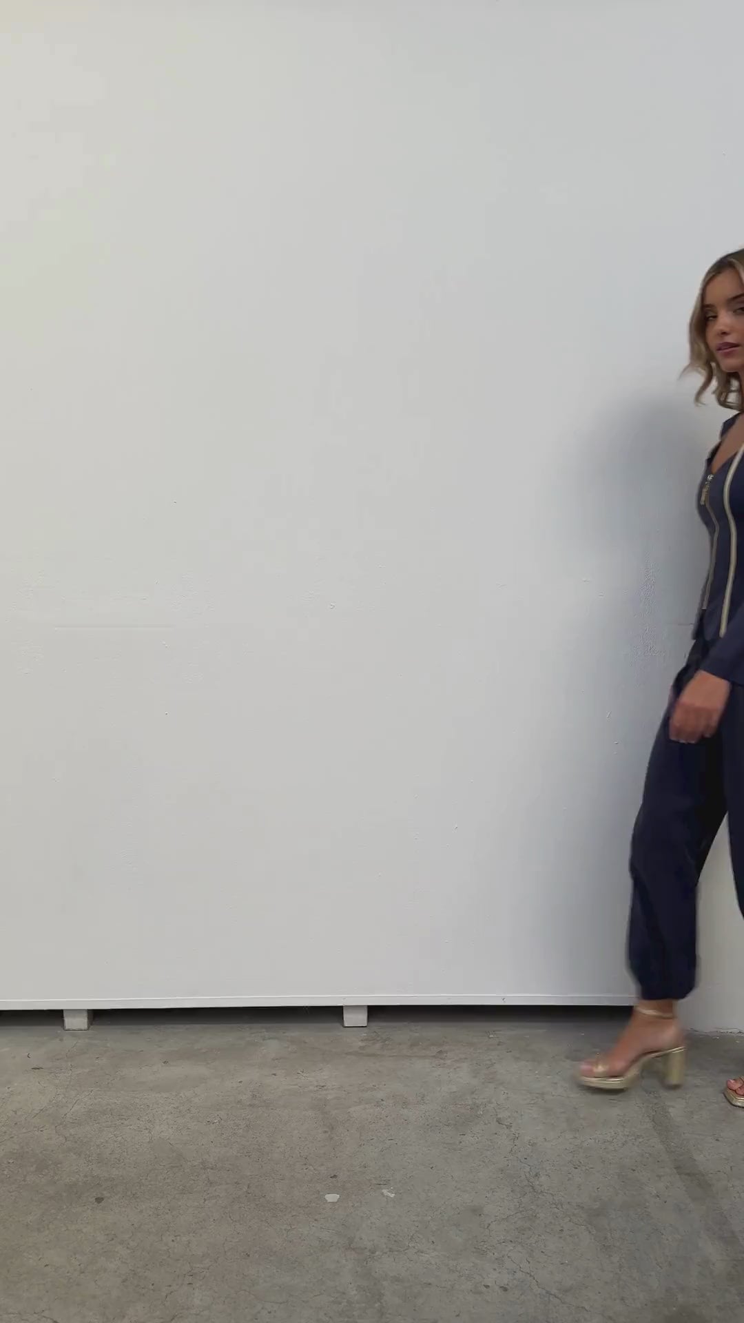 Miphai_Top_Gaia_Azul_Invitada