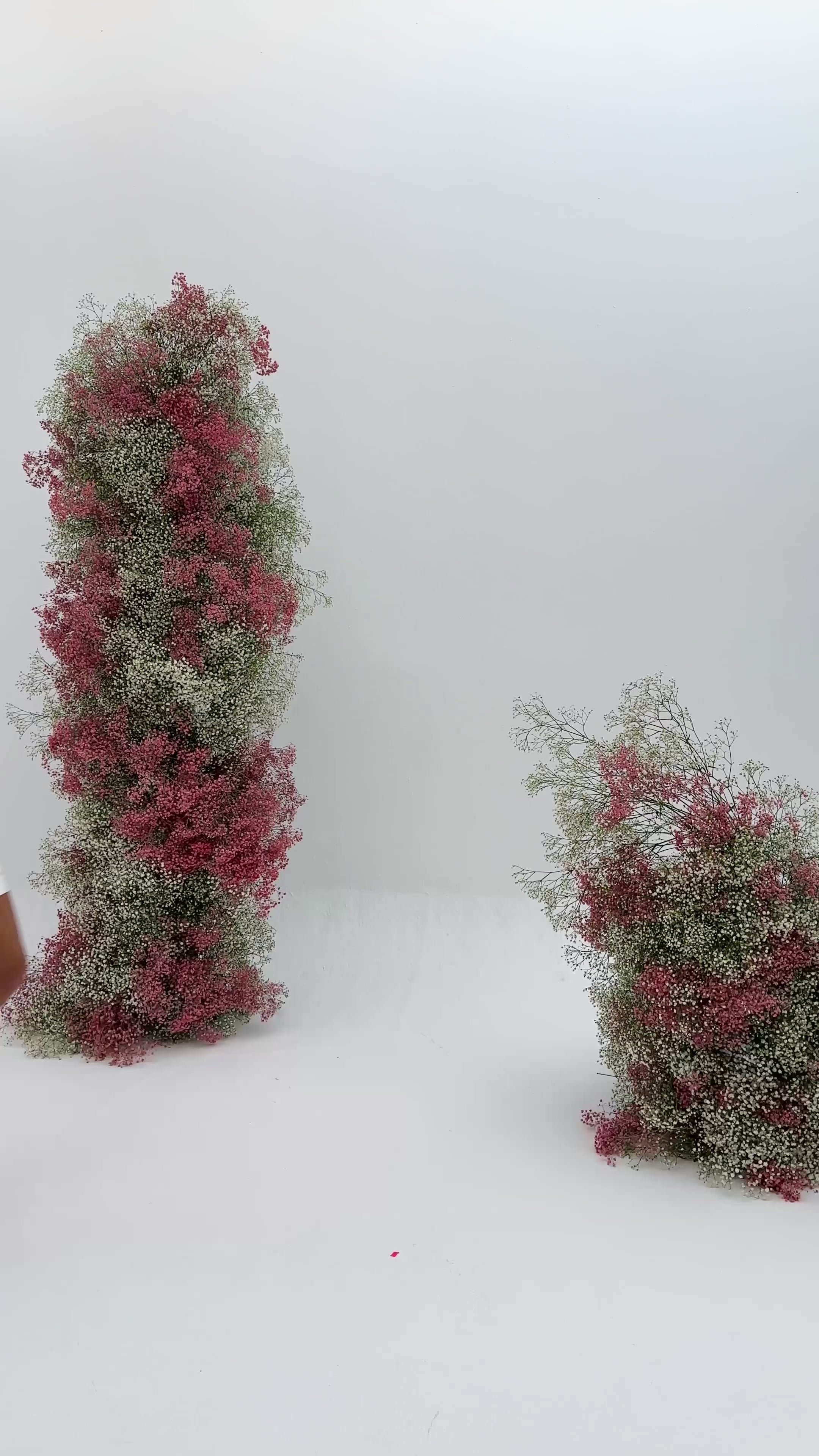 vestido de novia corto Lirio con escote asimétrico, lazo de gasa en el hombro y cremallera invisible